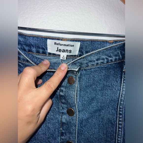 Reformation denim mini jean skirt size 4 - Picture 3 of 5